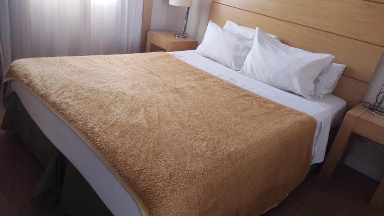 Flat Excelente Em Frente Ao Aeroporto De Congonhas - H1901 Hotel 4*